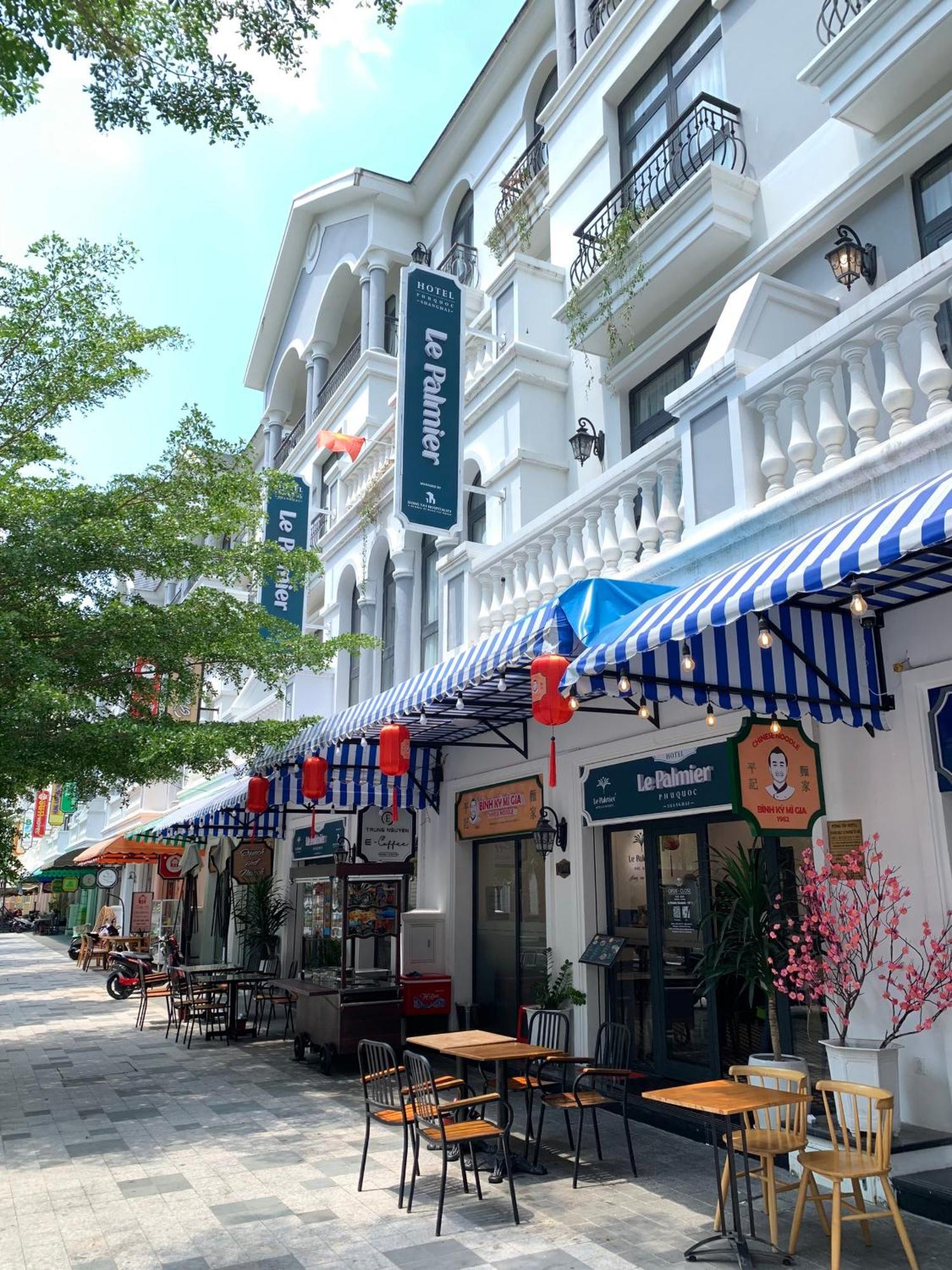 Le Palmier Phu Quoc Hotel Buitenkant foto